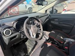 نيسان فيرسا